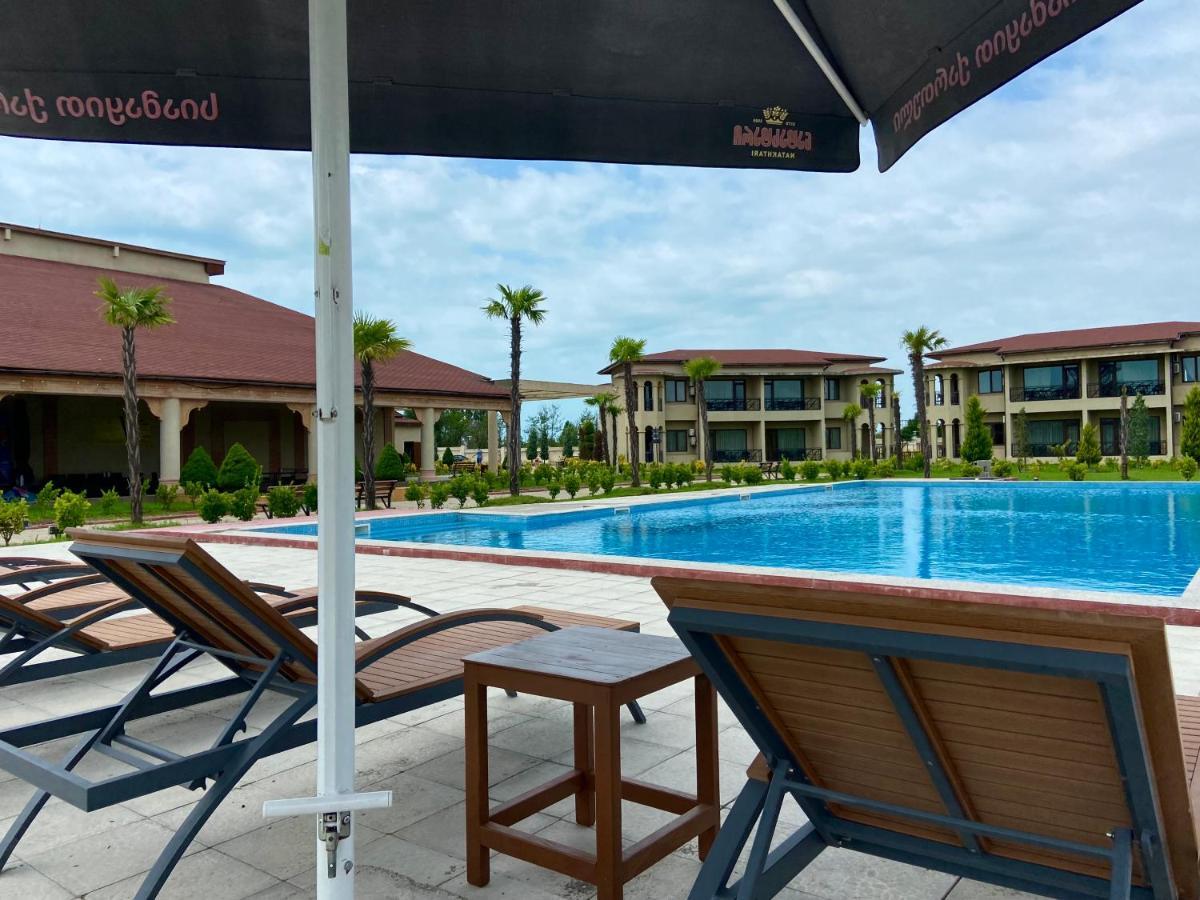 Anaklia Resort By Pratap'S Signature Buitenkant foto