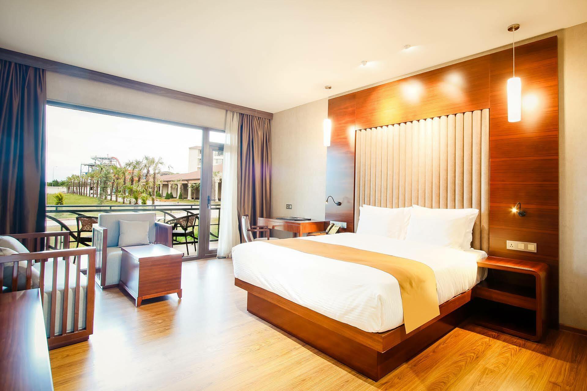 Anaklia Resort By Pratap'S Signature Buitenkant foto