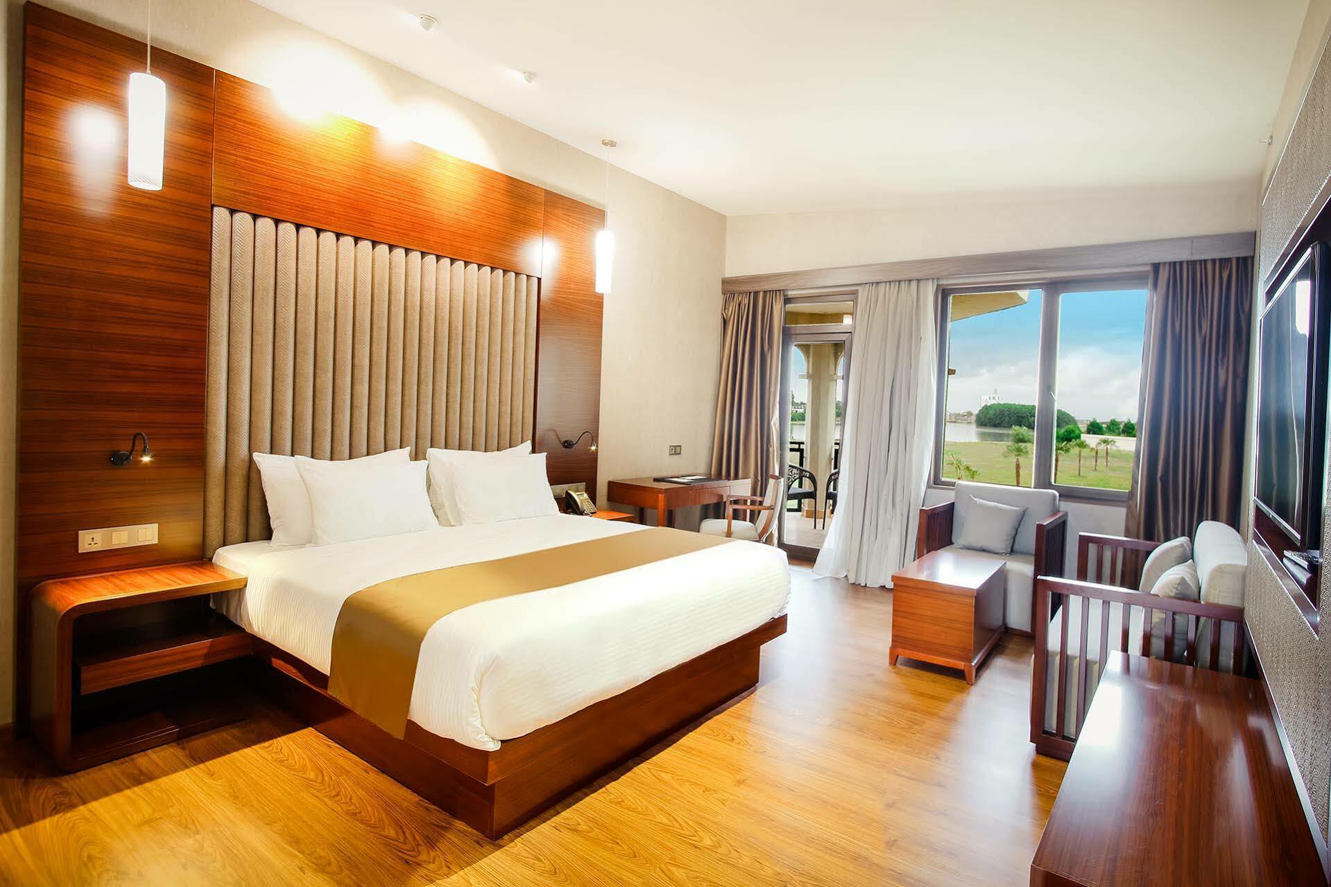 Anaklia Resort By Pratap'S Signature Buitenkant foto