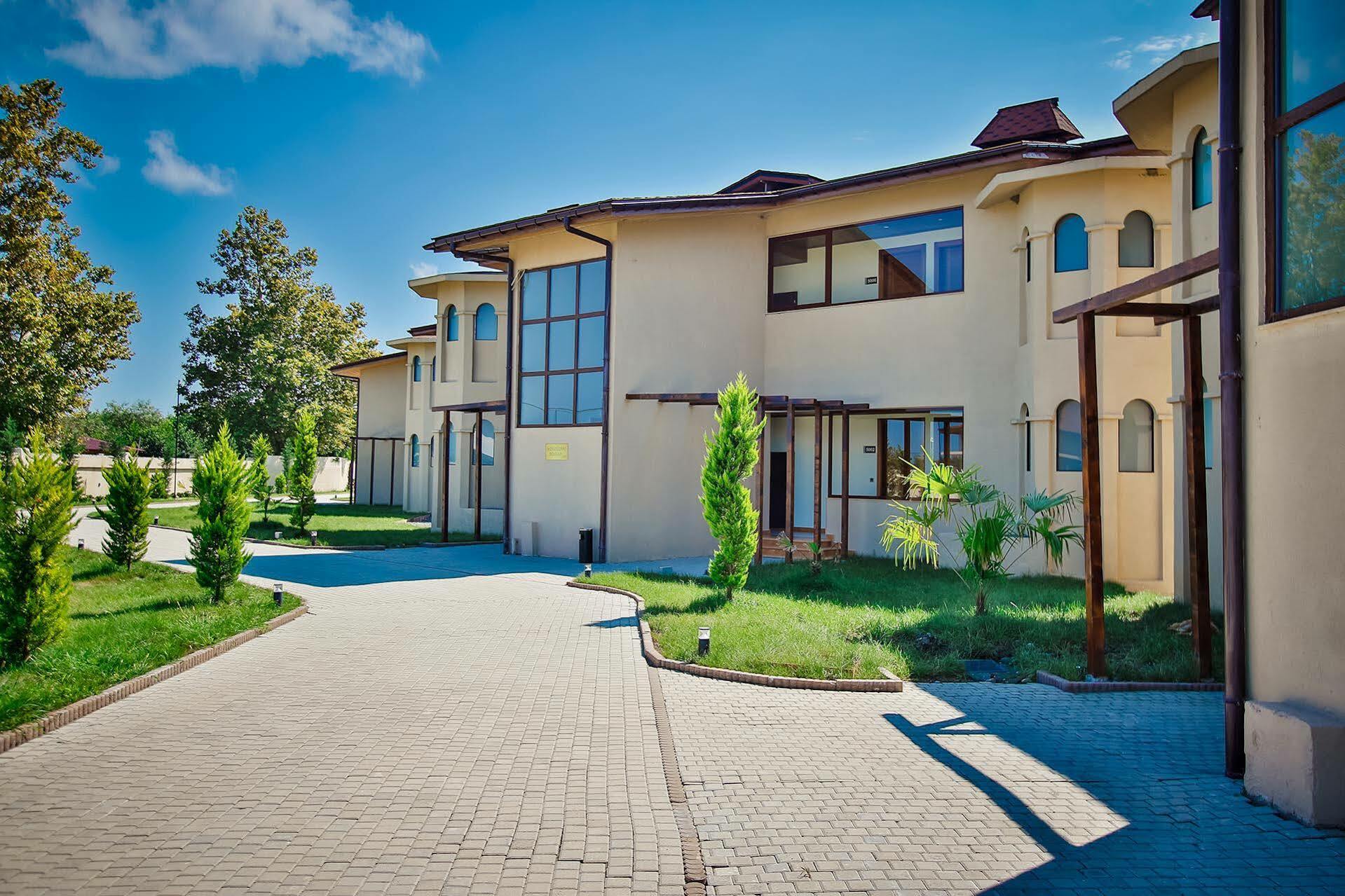 Anaklia Resort By Pratap'S Signature Buitenkant foto